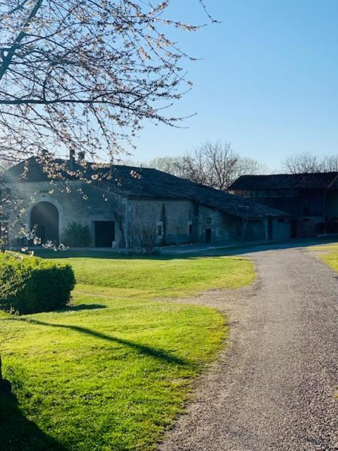 فندق La Maison D' Hote Du Fond Du Riu Allemans-du-Dropt المظهر الخارجي الصورة